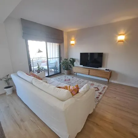 Rose Sensat Apartamens סאלו