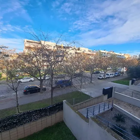 Rose Sensat Apartamens דירה *