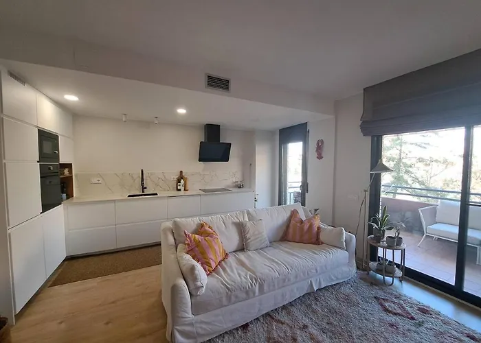 Rose Sensat Apartamens סאלו